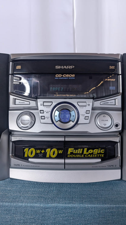 Sharp CD-C606 with original remote and atenna