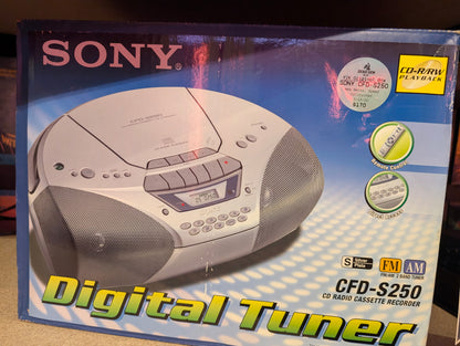 Sony CFD-S250 Portable Stereo Boombox
