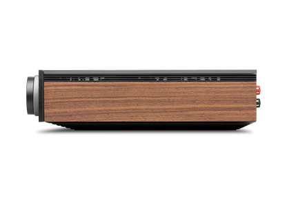 Cambridge Audio Evo 300 display and volume control detail