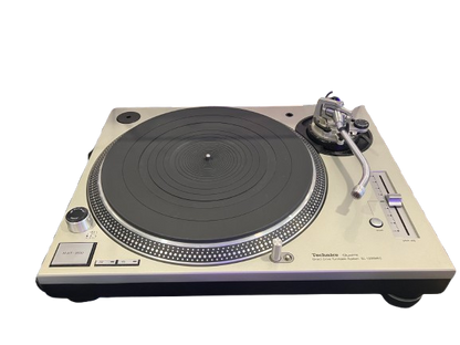 Technics SL-1200 MK5