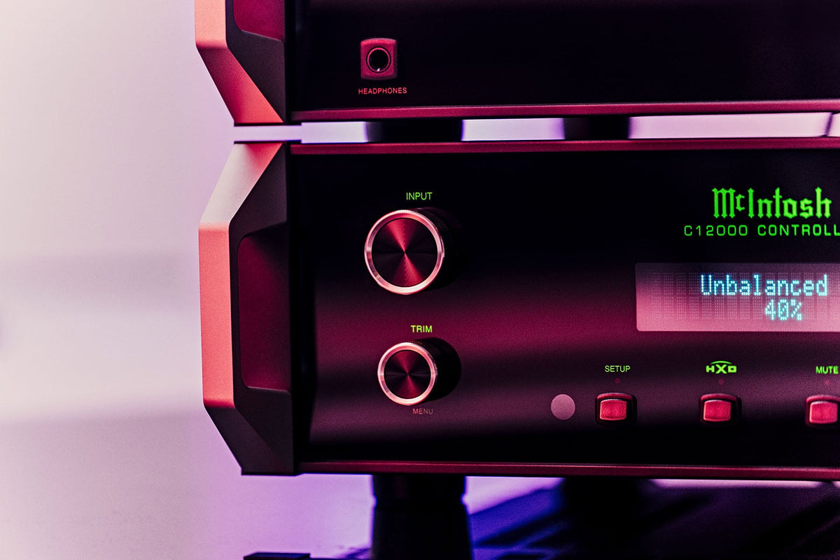 McIntosh C12000 Stereo Preamplifier, official product image 2