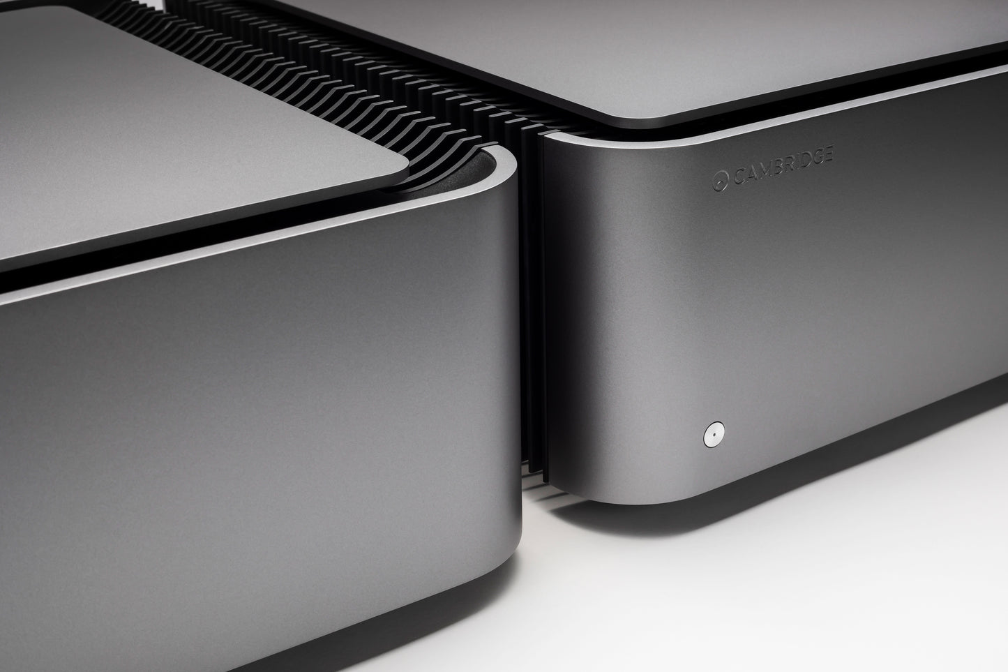 Cambridge Audio Edge M Monoblock Power Amplifier