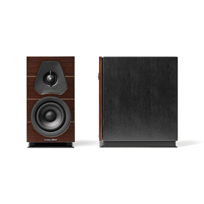 A front view of the Sonus faber Lumina I bookshelf speaker in walnut wood.