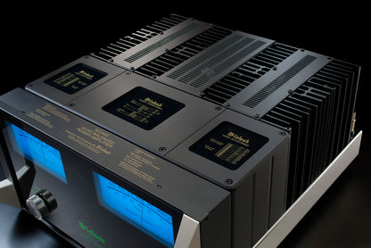 McIntosh MC462 Stereo Power Amplifier, detail view